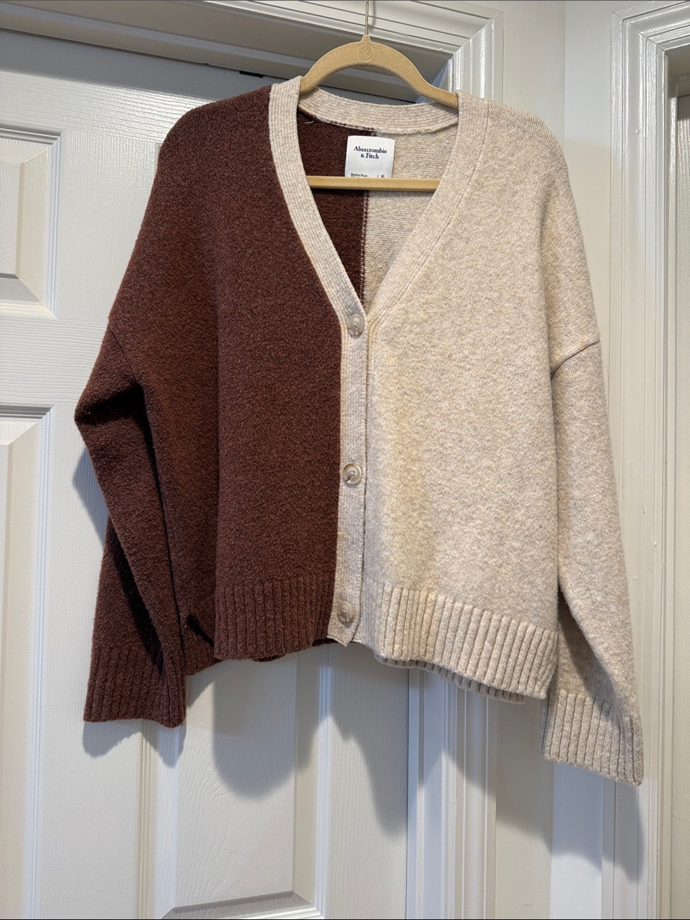 Abercrombie & Fitch Two-Tone Brown Cream V-Neck Button Down Fall Cardigan XL - Picture 4 of 14